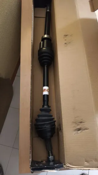 Palier derecho para Mercedes Citan y Nissan nv 250