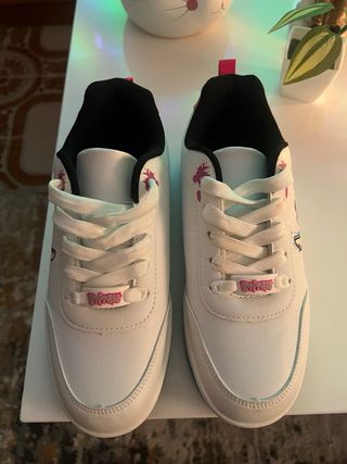 Zapatillas Blancas Stich Nuevas Talla 35