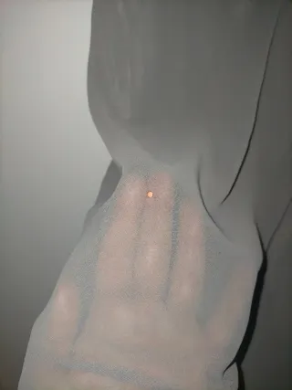 Falda larga gris Con sutil cola