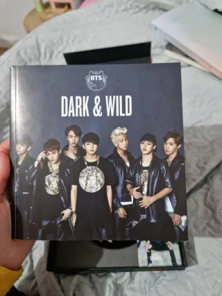 BTS DARK & WILD Álbum