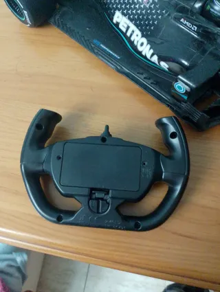 Coche F1 Mercedes Benz Negro