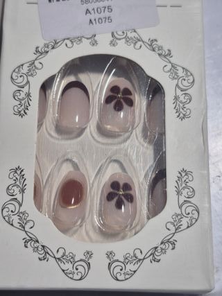 Lote Belleza: Uñas, Pelo, pestañas...