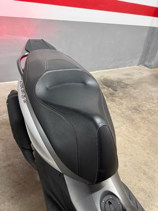 Piaggio Beverly 300 ABS-ESR Plata