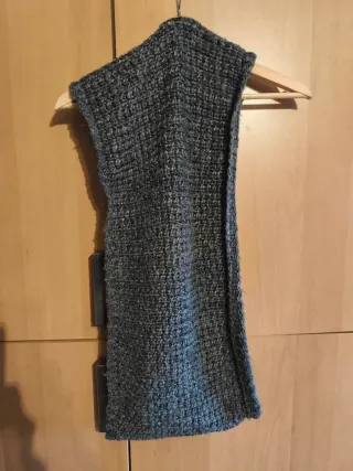 Bufanda H&M gruesa gris