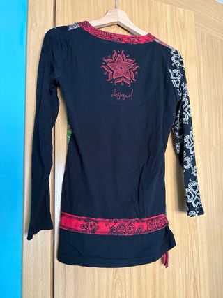 Camiseta Desigual Talla M Negra Multicolor