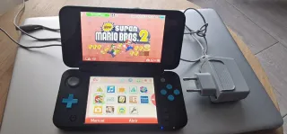 Nintendo 2DS XL Nero e Verde