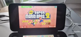 Nintendo 2DS XL Nero e Verde