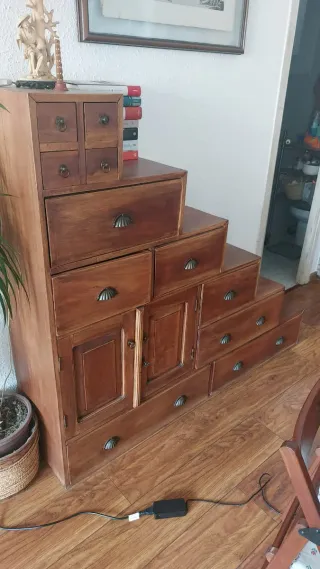 Mueble Escalera Madera Colonial