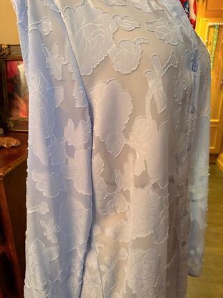 Camisa PrettyLittleThing azul