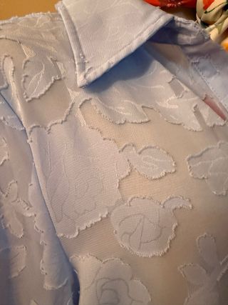 Camisa PrettyLittleThing azul