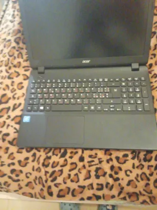 PC Portatile Acer EX2519 Nuovo