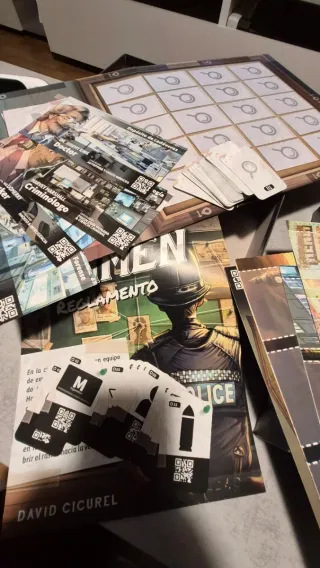 Crónicas del Crimen - Juego de mesa