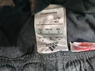 Pantalón corto deportivo Adidas azul