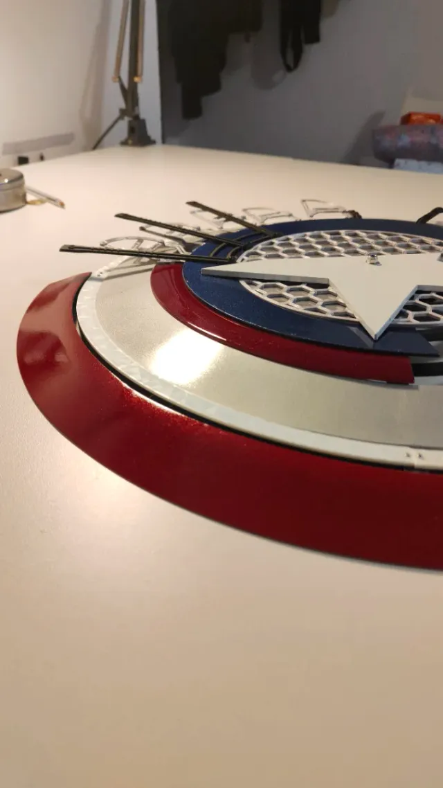 Escudo prototipo del Capitán América - Iron Man 2