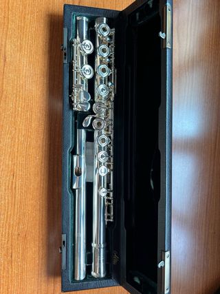 Flauta travesera Altus 907