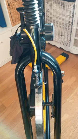 Bicicleta Spinning Reebok Negra y Amarilla