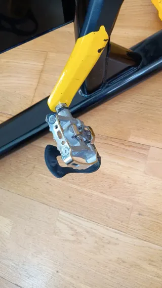 Bicicleta Spinning Reebok Negra y Amarilla