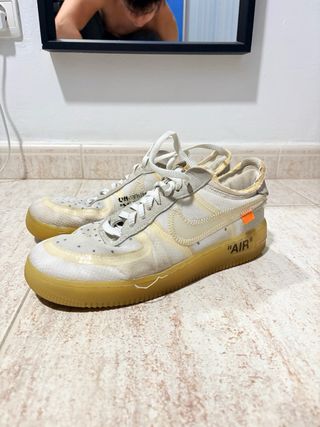 Nike Air Force 1 Negras y Nike Air Force offwhite