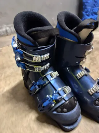 Botas de esquí azules