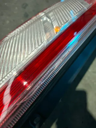 Piloto Trasero Izquierdo Ford Transit Custom