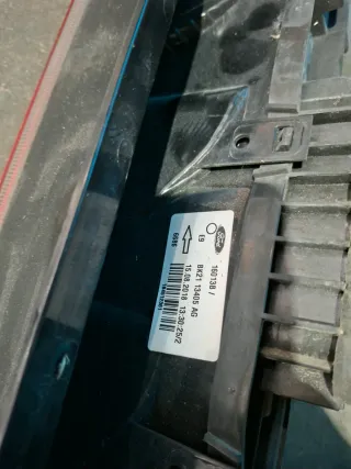 Piloto Trasero Izquierdo Ford Transit Custom