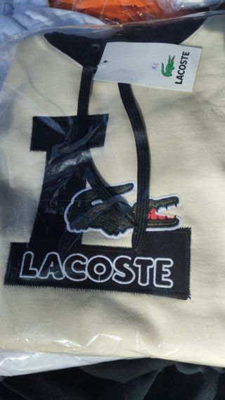 Sudadera Lacoste Beige y Negra