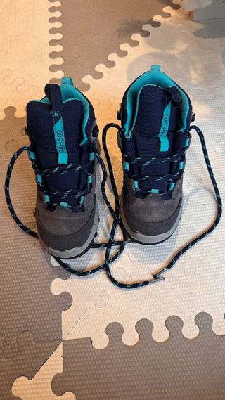 Botas montaña niño Talla 28