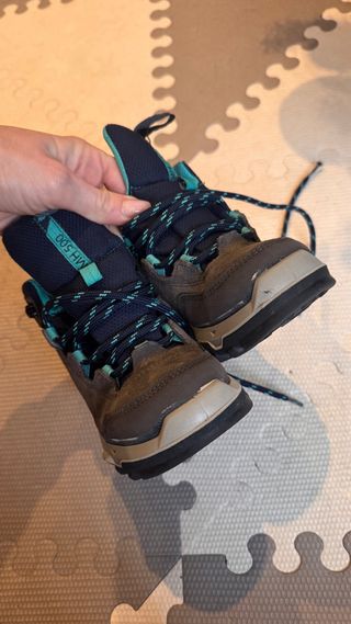 Botas montaña niño Talla 28