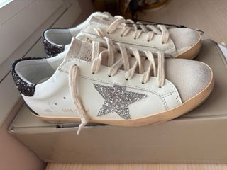 Golden Goose Superstar estrella plateada