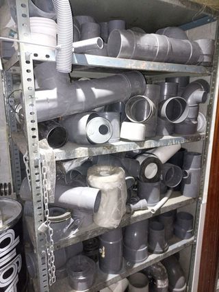 Piezas de PVC para fontaneríaPiezas pvc!