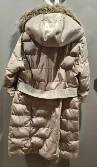 Abrigo Guess Beige con Cinturón Talla L