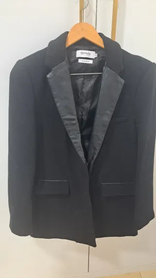 Abrigo FORMULA Negro Talla M