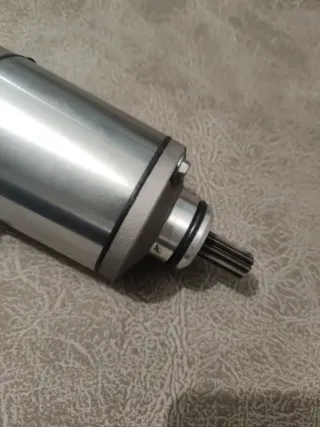 Motor de arranque nuevo para quad LTZ