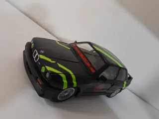 BMW E30 M3 escala 1/18. 21/9 cm aprox