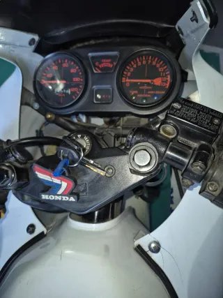 Honda NSR 74c Sport Blanca