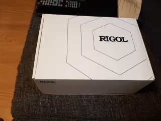 Osciloscopio Rigol DHO814 100MHz