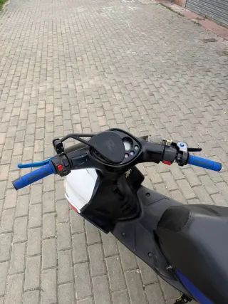 Jog rr escucho ofertas