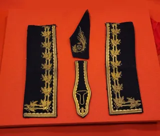 Lote Uniforme de gala Ingeniero de colección