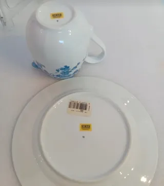 Leiteira de porcelana azul e branca