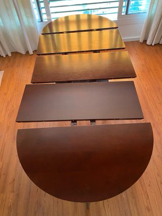 Mesa comedor 2 cuadradas + metaquilato+sofa de tes