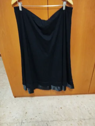 Falda elegante negra mujer