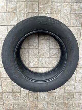 Neumáticos 225/55 R17 MIHCELIN