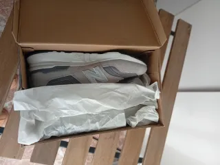 New Balance 997 Gris Talla 42