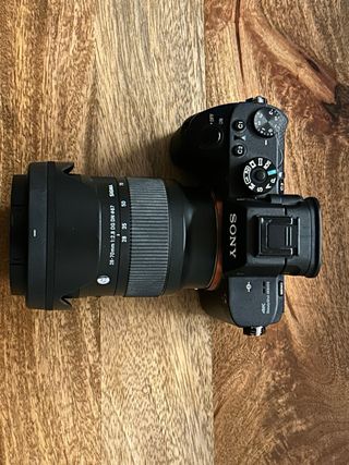 Sony a7R II (solo cuerpo)
