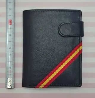 CARTERA MONEDERO PIEL DISEÑO ESPAÑA + REGALO PULSE