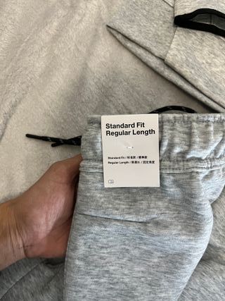 Conjunto Nike Tech Fleece Gris Nuevo