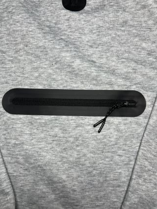 Conjunto Nike Tech Fleece Gris Nuevo