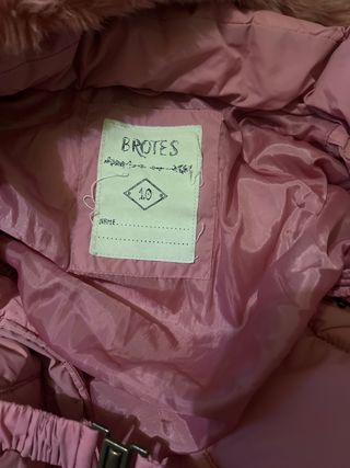 Chaqueta rosa con capucha y pelo, talla 10 años