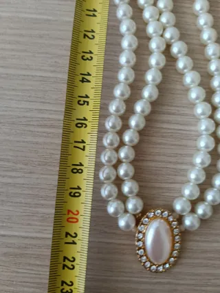 Conjunto collar y pendientes perlas