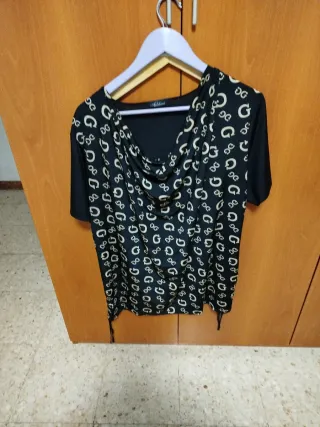 Blusa DG mujer talla M